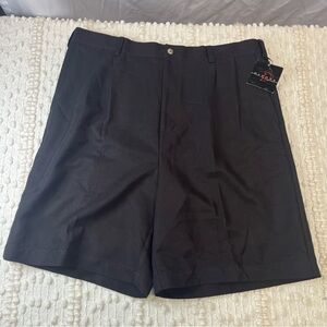 Men’s Size 40 Black Premium Divots Pleated Chino Shorts NWT